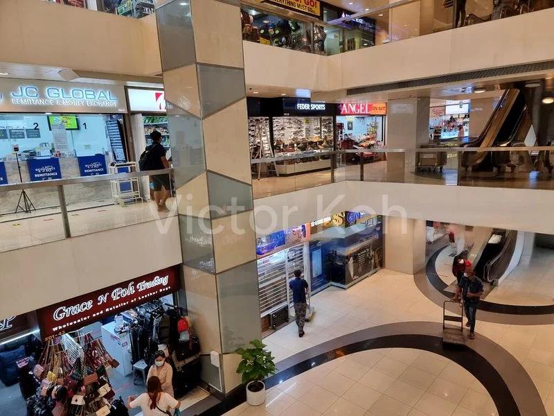 Office for Sale in  Peninsula Shopping Complex - Image 5